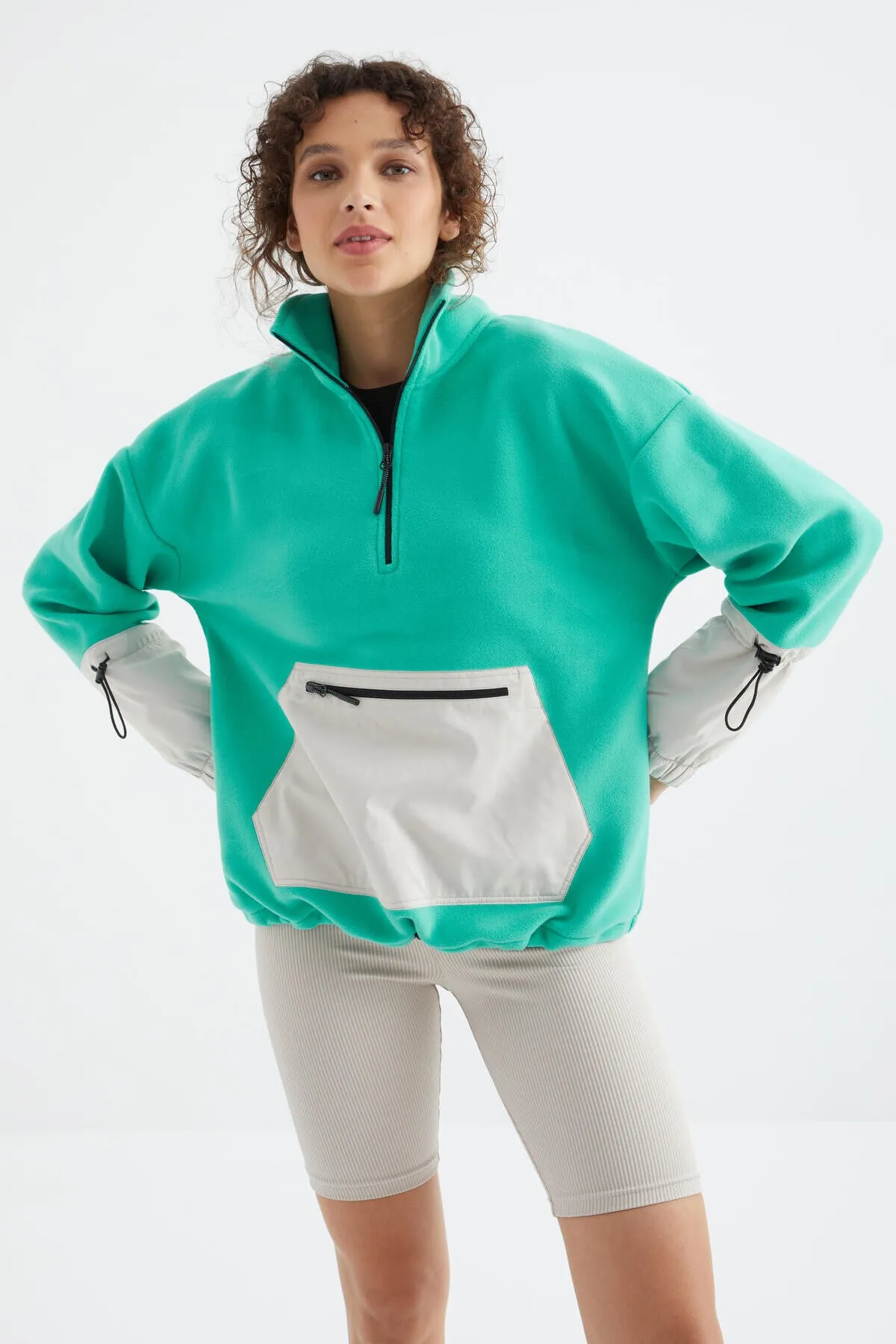 etek ucu büzgülü yarim fermuarli oversize kadin polar sweatshirt - 97238