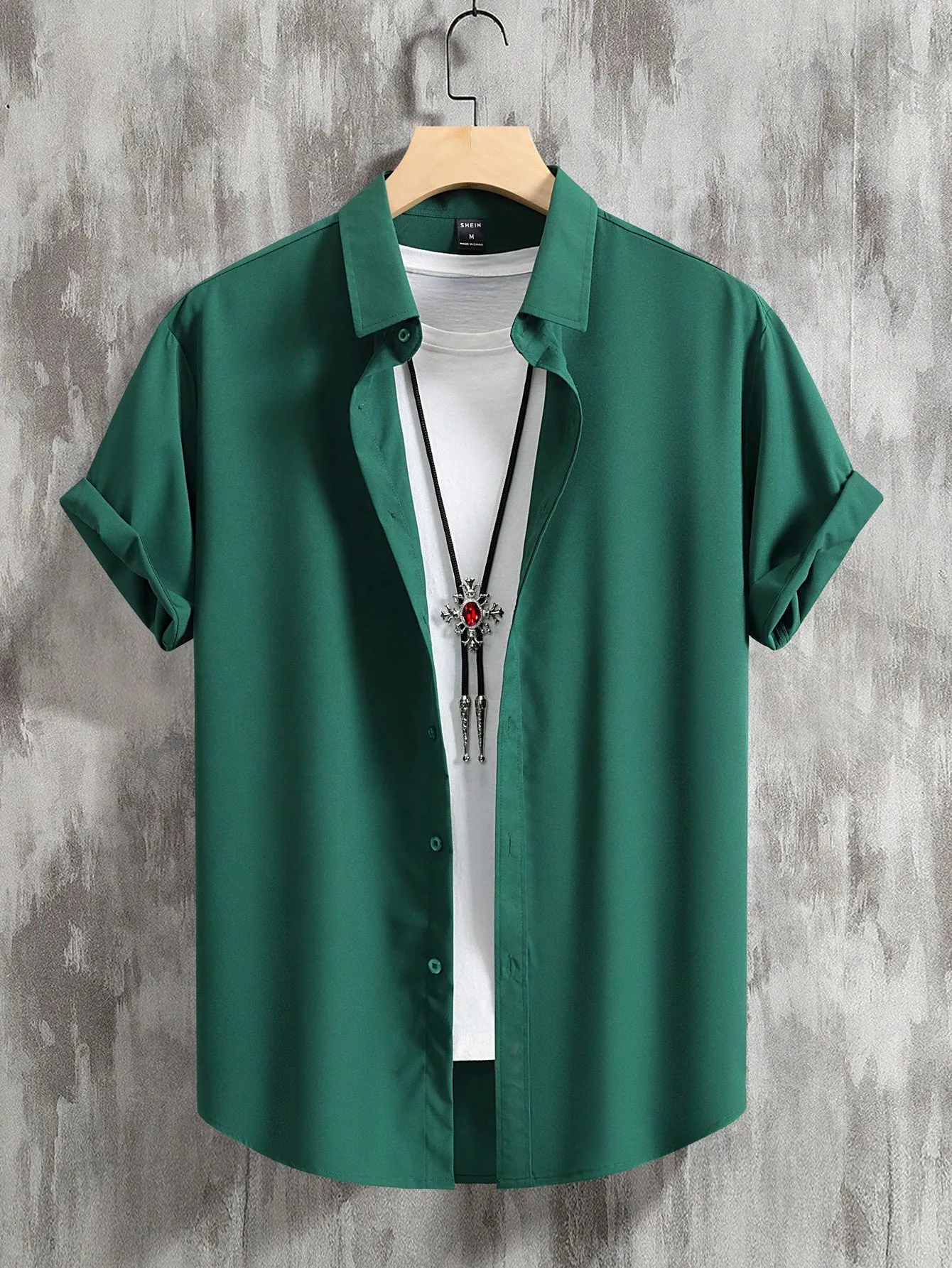 Manfinity Mode Men Solid Button Up Shirt