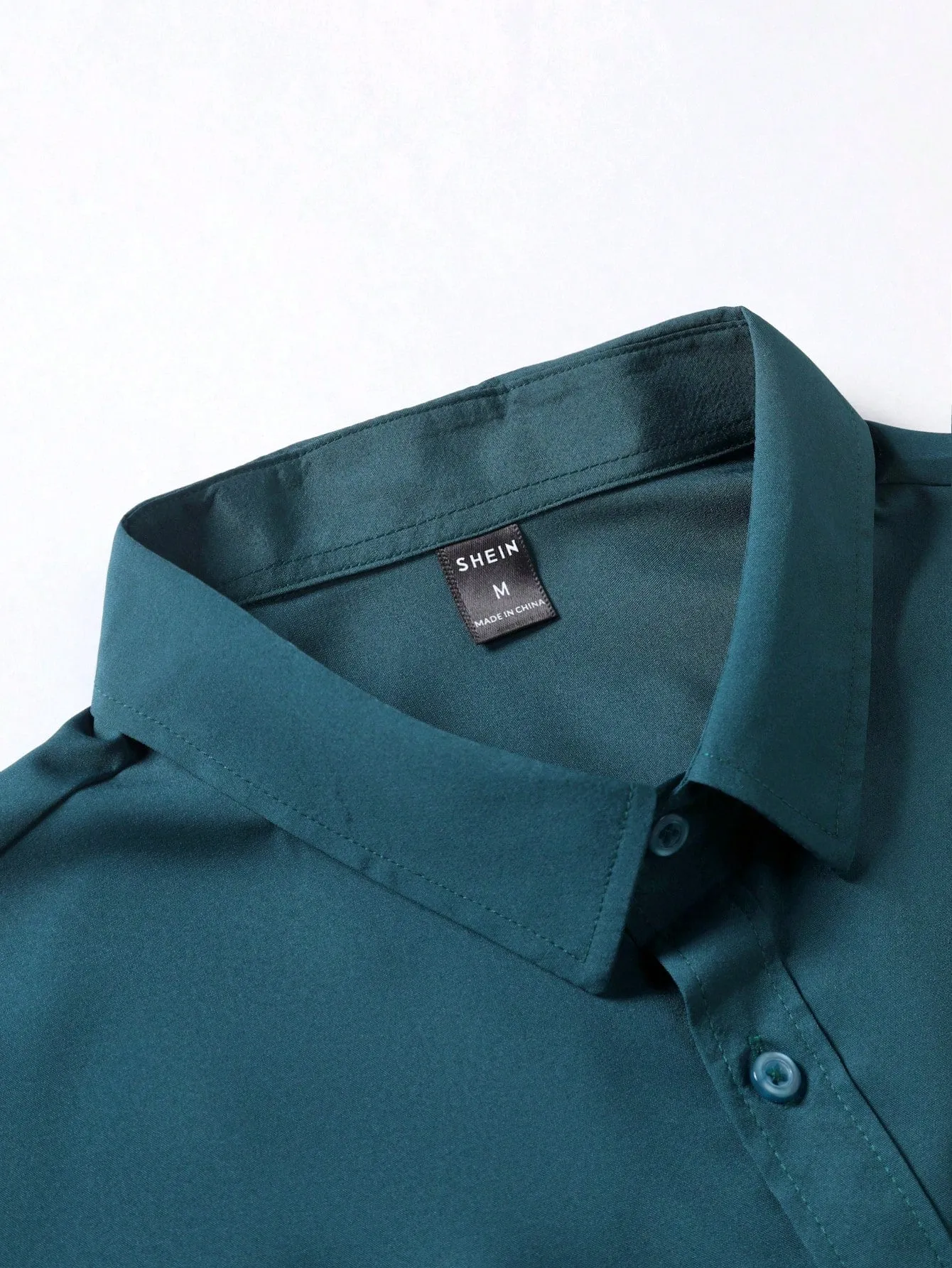 Manfinity Mode Men Solid Button Up Shirt