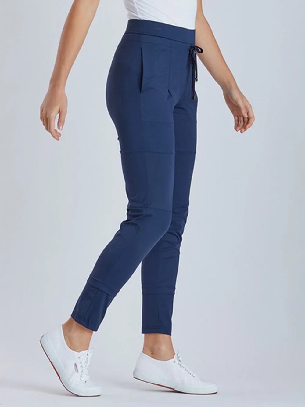 Pants The Ultimate  Trackpant - Navy
