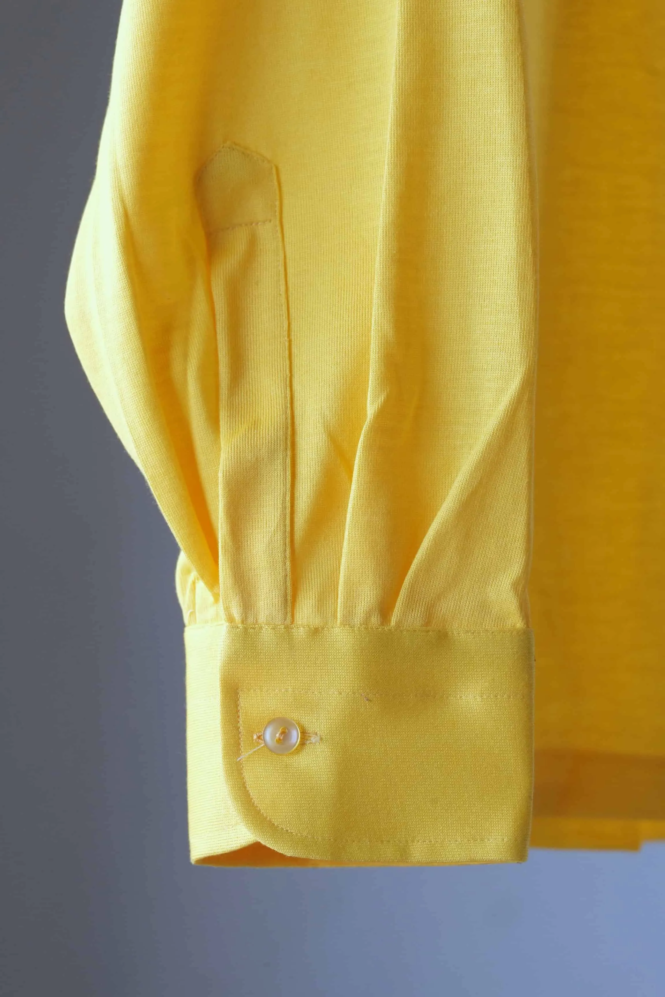 RESTOSANA Button Up 70’s Shirt