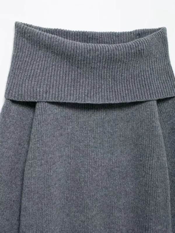 Trendy Off-Shoulder Knit Sweater for Cool, Casual Days